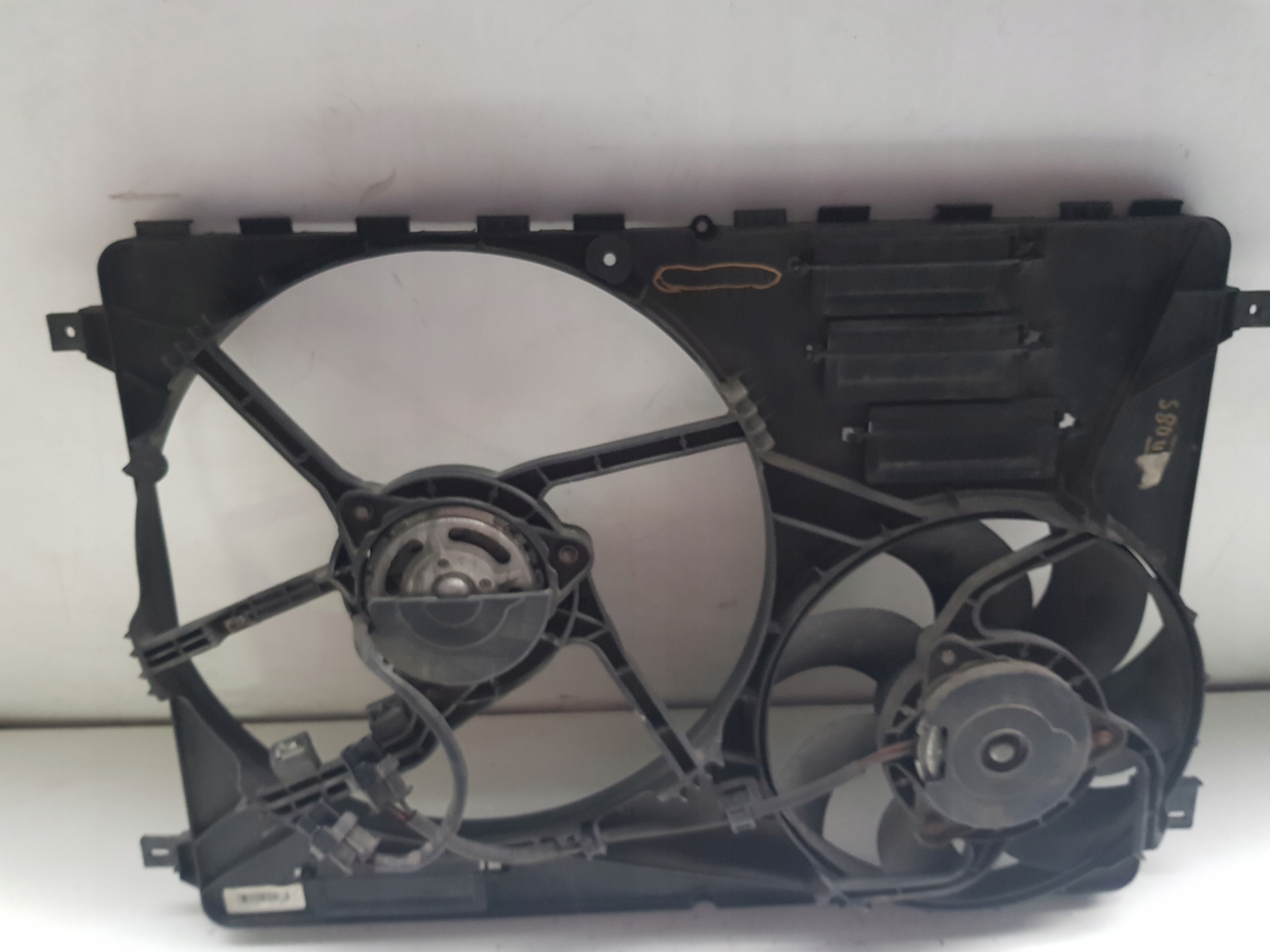 6G91-8C607-NC - Вентилятор радіатора Volvo XC60 V70