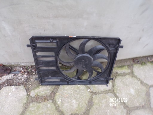 Вентилятор радіатора ford focus mk4 JX61-8C607-BB