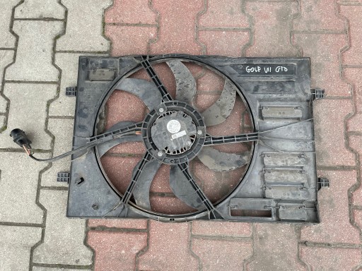 5Q0121207K 5Q0121205D - Вентилятор радіатора VW Golf VII 2.0 GTD