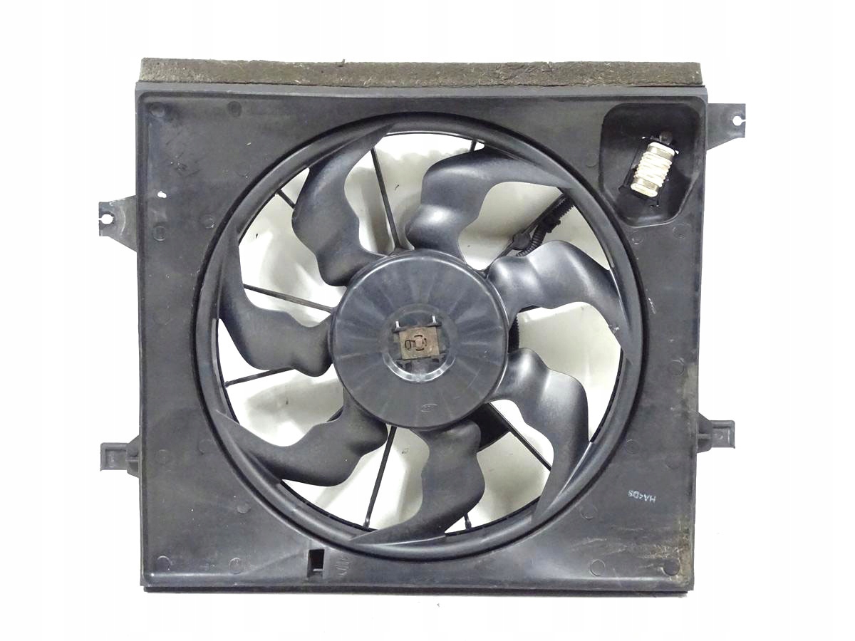 D4FB - Охлаждающий вентилятор для воды Kia Soul и 1.6 CRDI 09-14