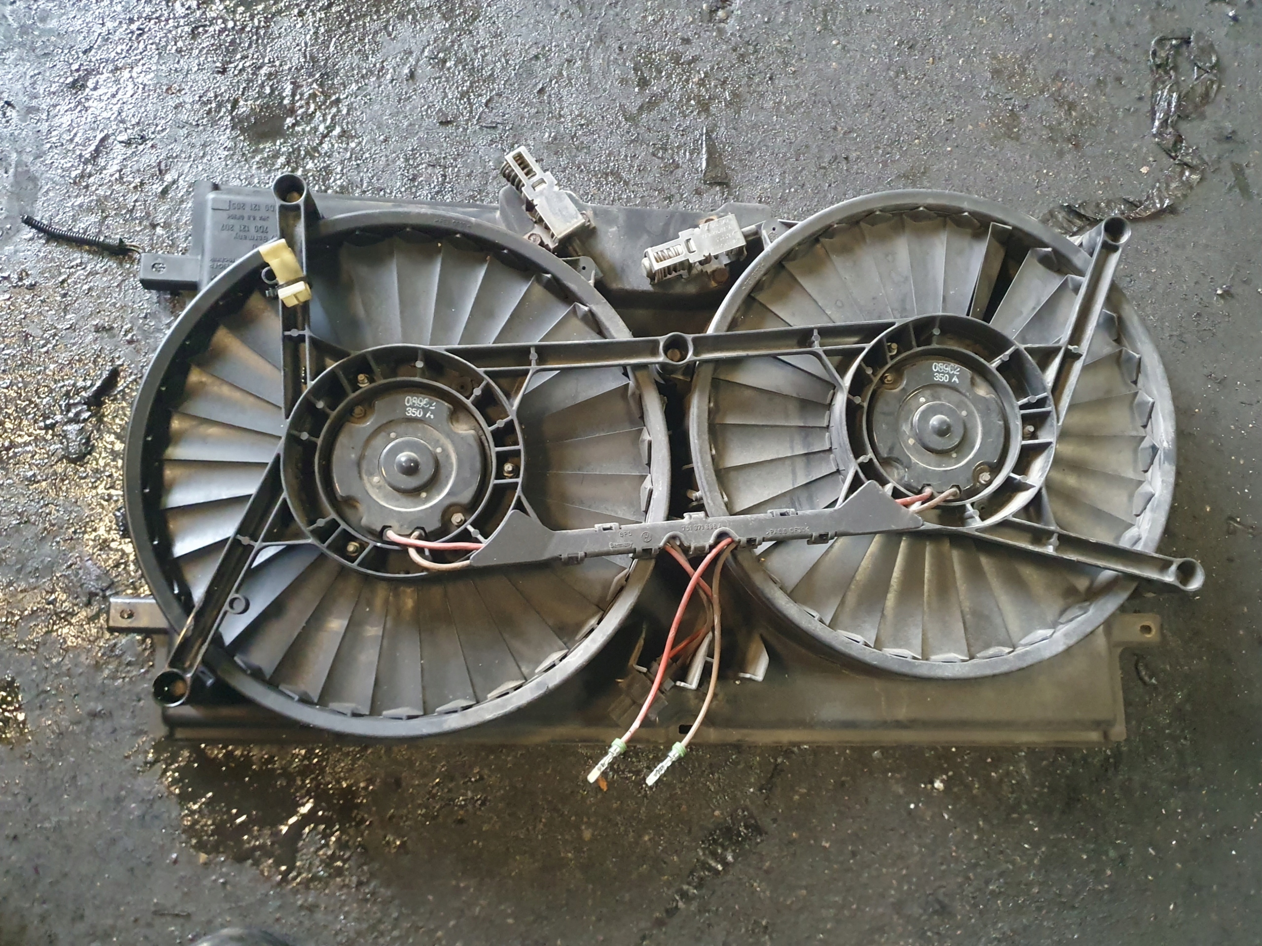 Вентилятори охолодження VW T4 2.5 TDI Lift 7D0121205