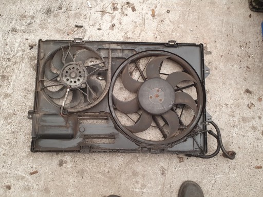 Вентилятори радіатора VW T5 2.5 TDI 7H0121201BD