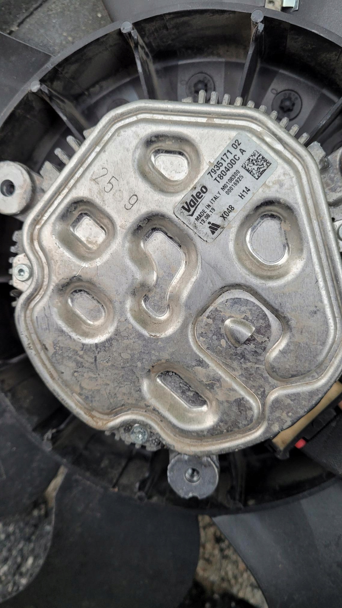 Вентилятор Вентилятор BMW G20 G21 G29 7935171 02