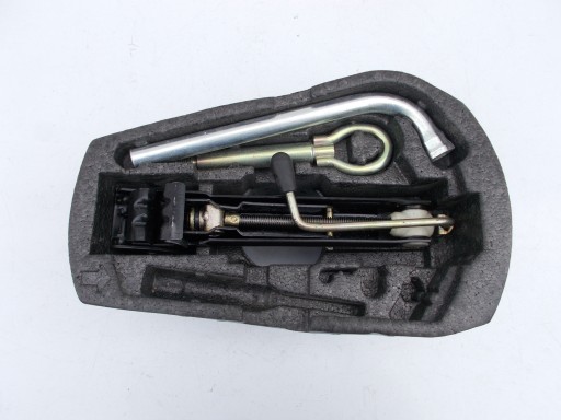 Ibiza4 6Q0012115H - Картридж набір домкратів з пінополістиролу для буксирування сидіння Ibiza 6J IV