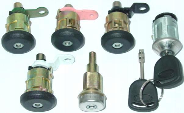 1050746 1050761 - Вставки замков, замок зажигания комплект. Transit 1994-2000