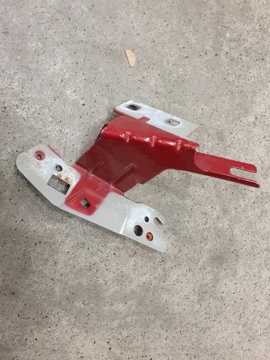 9830876880 - Кронштейн крыла Peugeot 2008 II