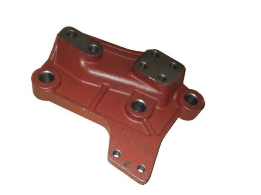 Кронштейн тяги правый T25 Wladimirec 1456200