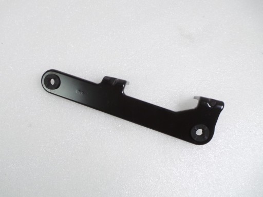 670001349 - Кронштейн интеркулера правый Maserati Ghibli