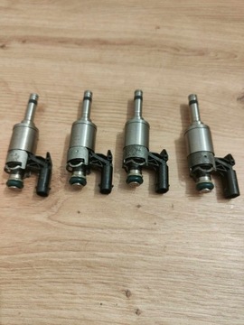 Інжектор VW Seat Audi 1.2 1.4 TSI 04E906036E