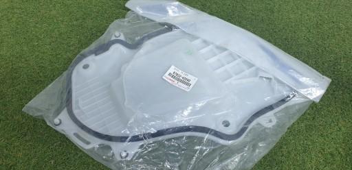 67832-42040 - Звукоизоляция двери пластик Toyota RAV4 V 5 19-