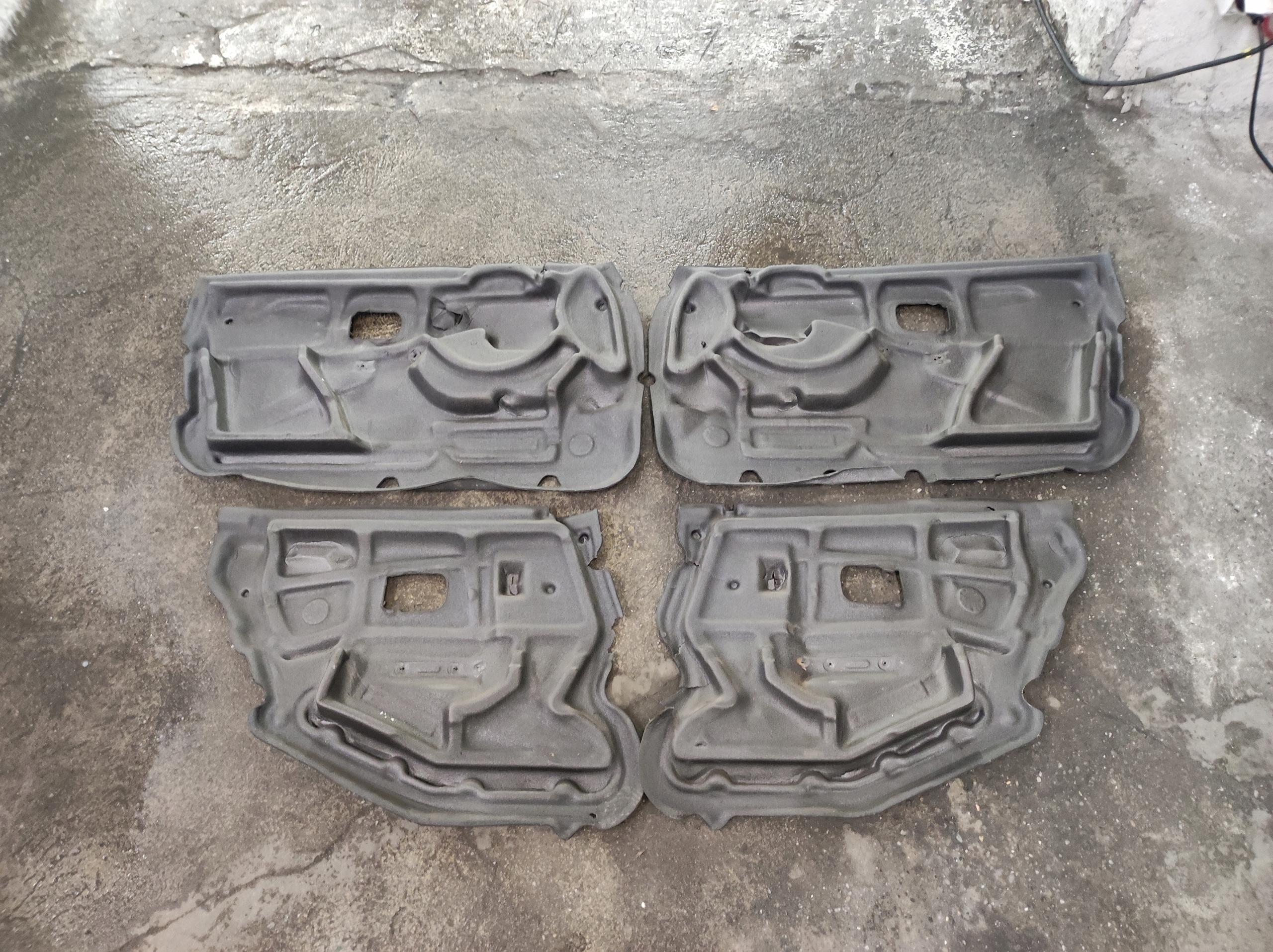 51488173709 - Звукоизоляция поролоновая дверь BMW E36 универсал комплект