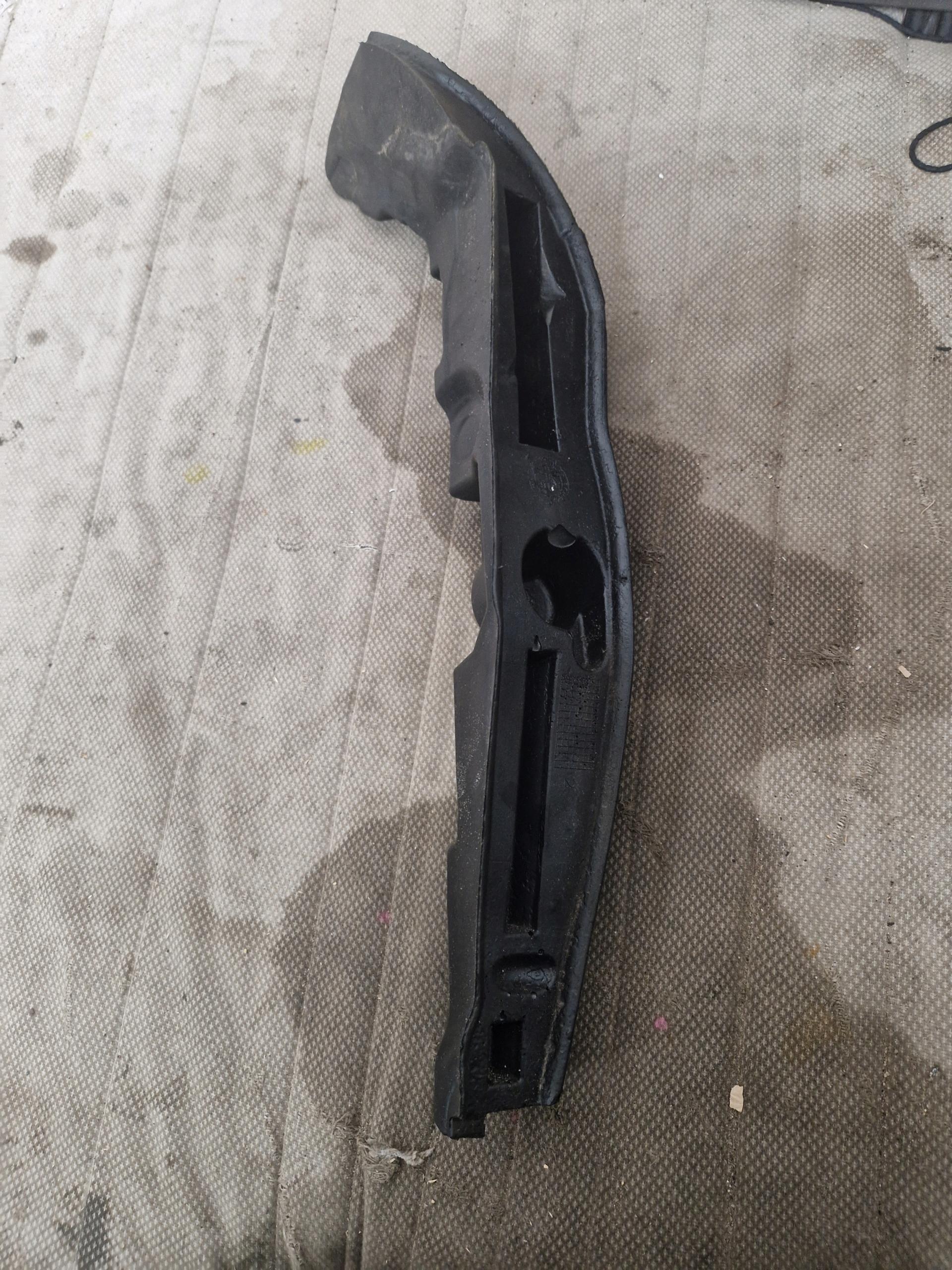 50557385 50557384 - Звукоизоляция крыла Giulia VELOCE