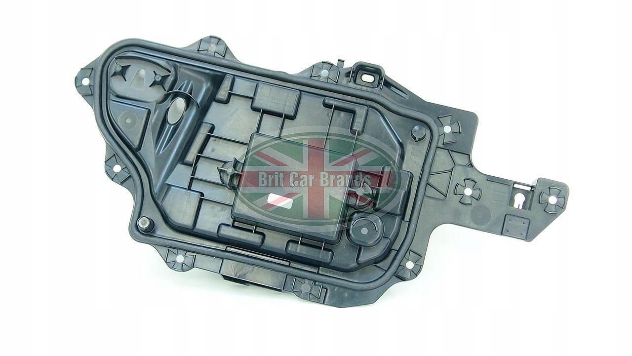 Звукоізоляція передніх дверей Jaguar F-Pace T4A38585