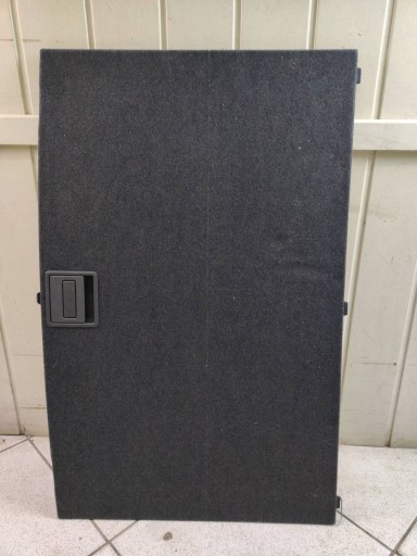 Toyota Prius Plus 2015 Облицовка багажника 58410-47020