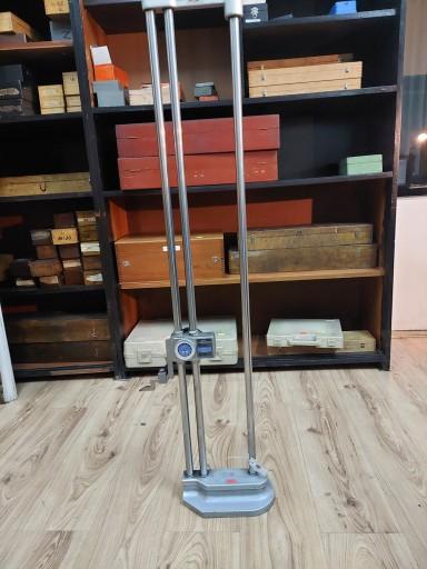 Аналоговый штангенциркуль 0-1000 мм