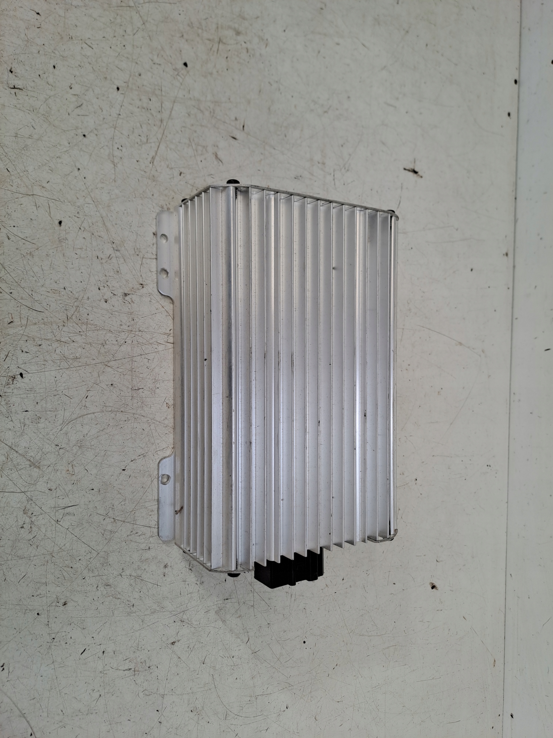 Усилитель 4e0035223d Audi A8 D3