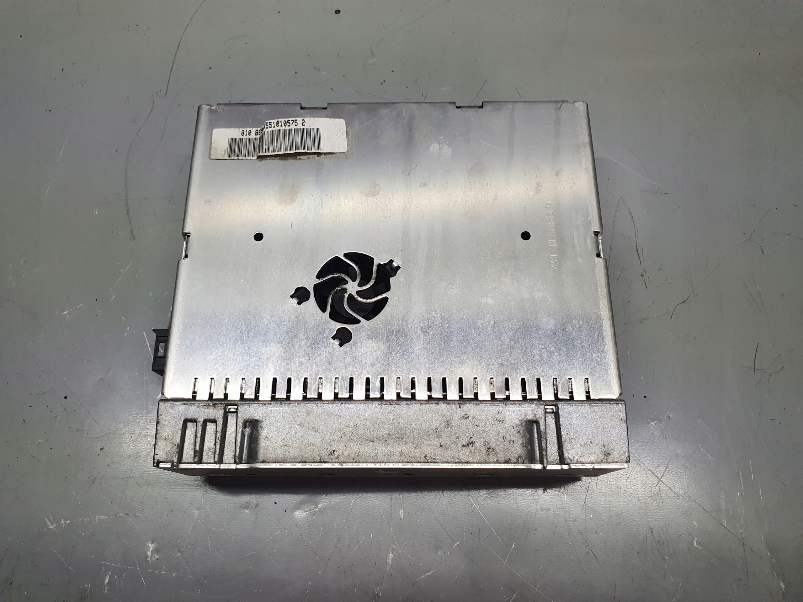 A2118701489, 211 - Усилитель Harman Kardon HK Mercedes CLS W219 W211