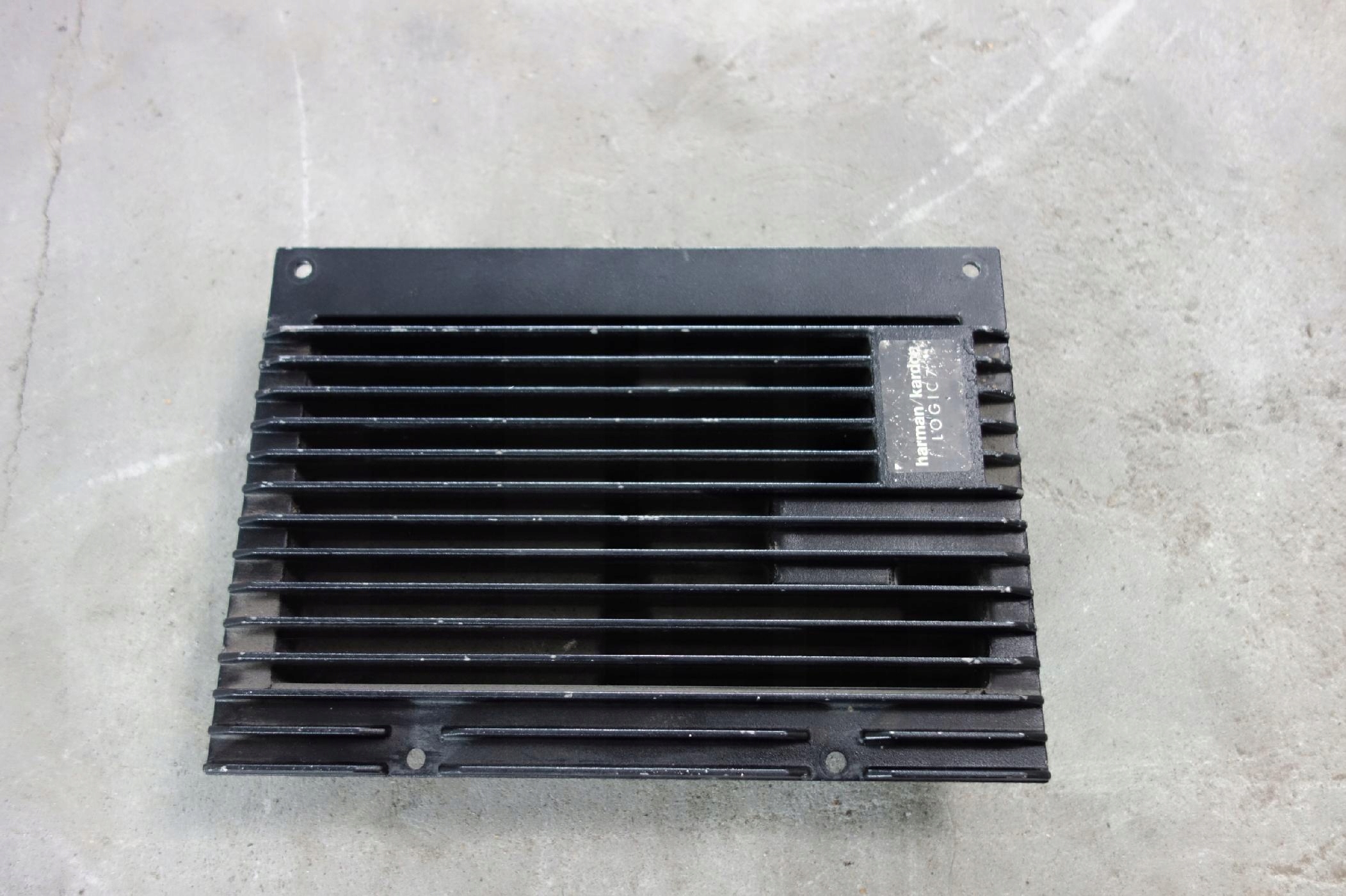 Підсилювач Harman Land Rover 8h42-19c164-bb