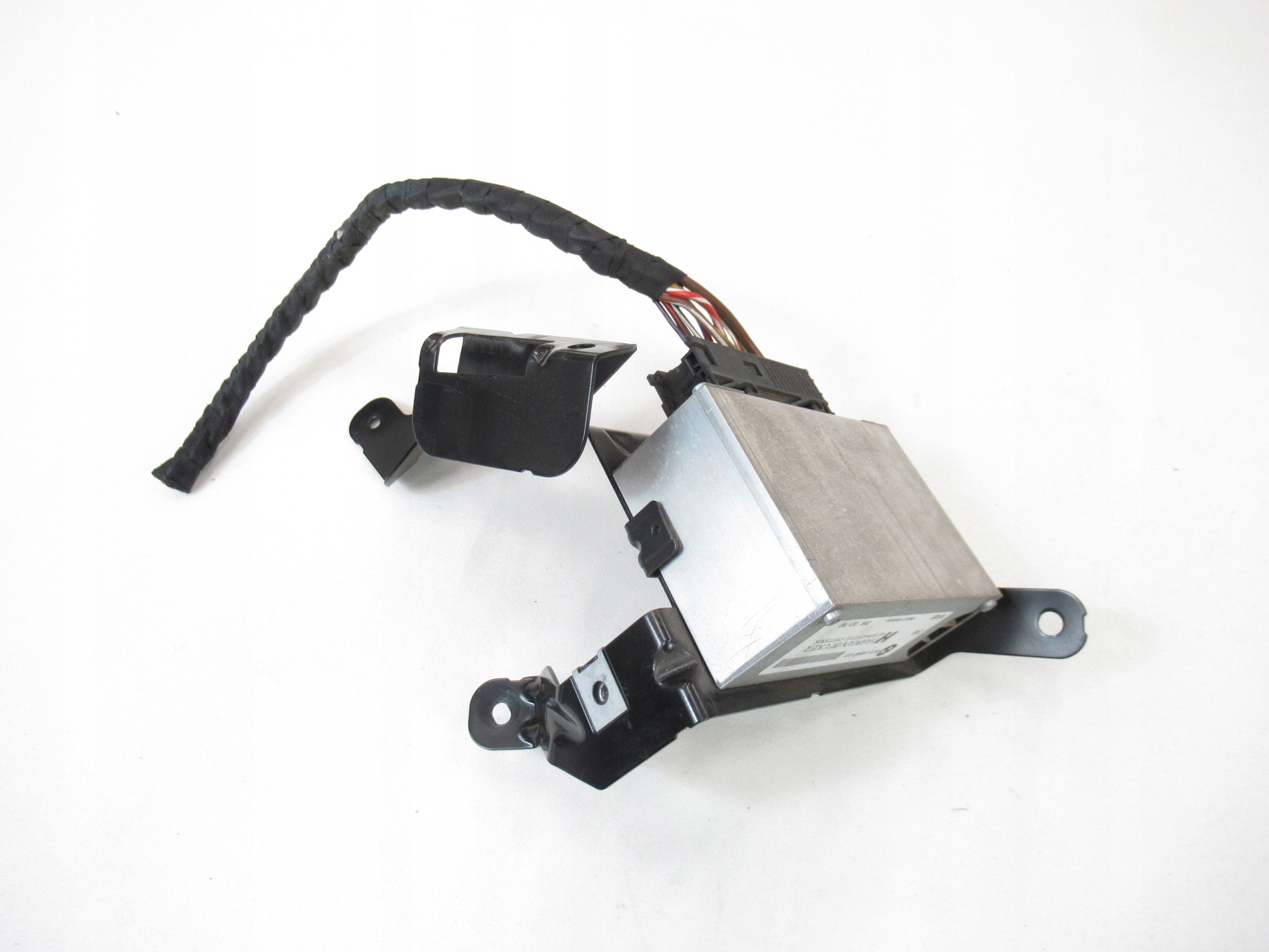 6920461 - Усилитель Hi-Fi BMW E60 e61 e63 e64