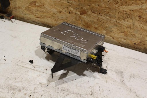 Підсилювач Mercedes W211 E500 A2118274542