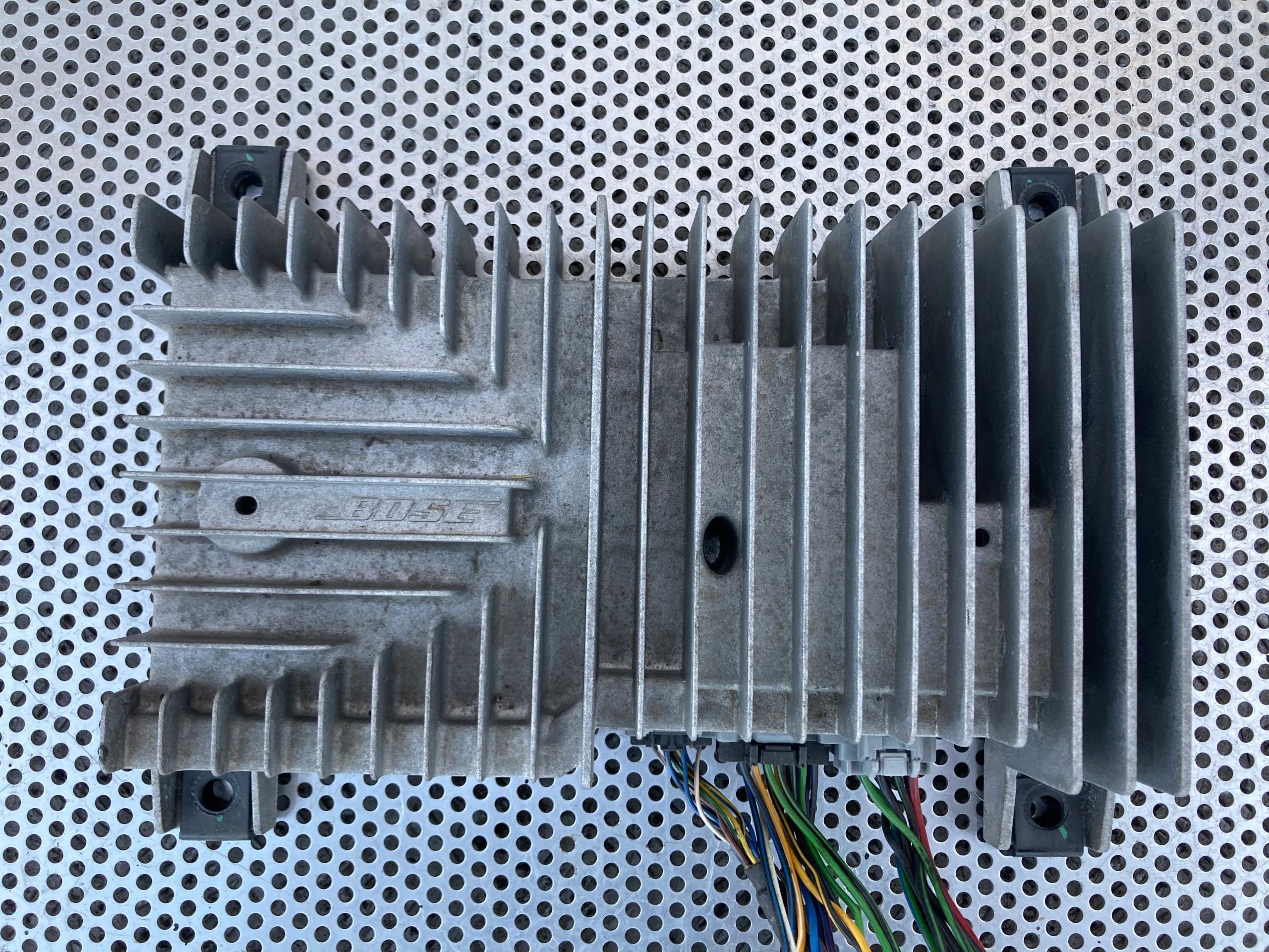 Підсилювач SAAB 93 9-3 II BOSE 2002-2011r. ORI