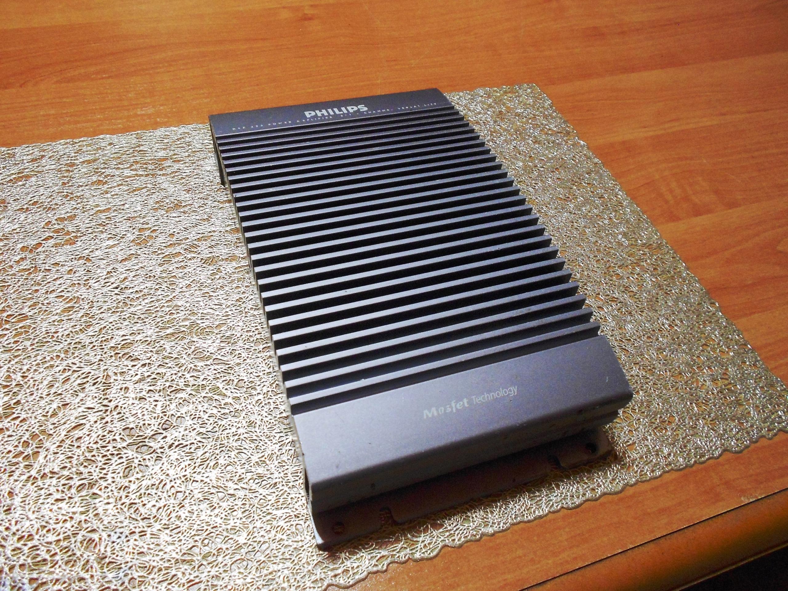 Автомобильный усилитель 2 канала PHILIPS DAP 225/00