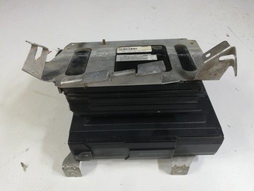 Усилитель CD-чейнджер MERCEDES W220 2208200289
