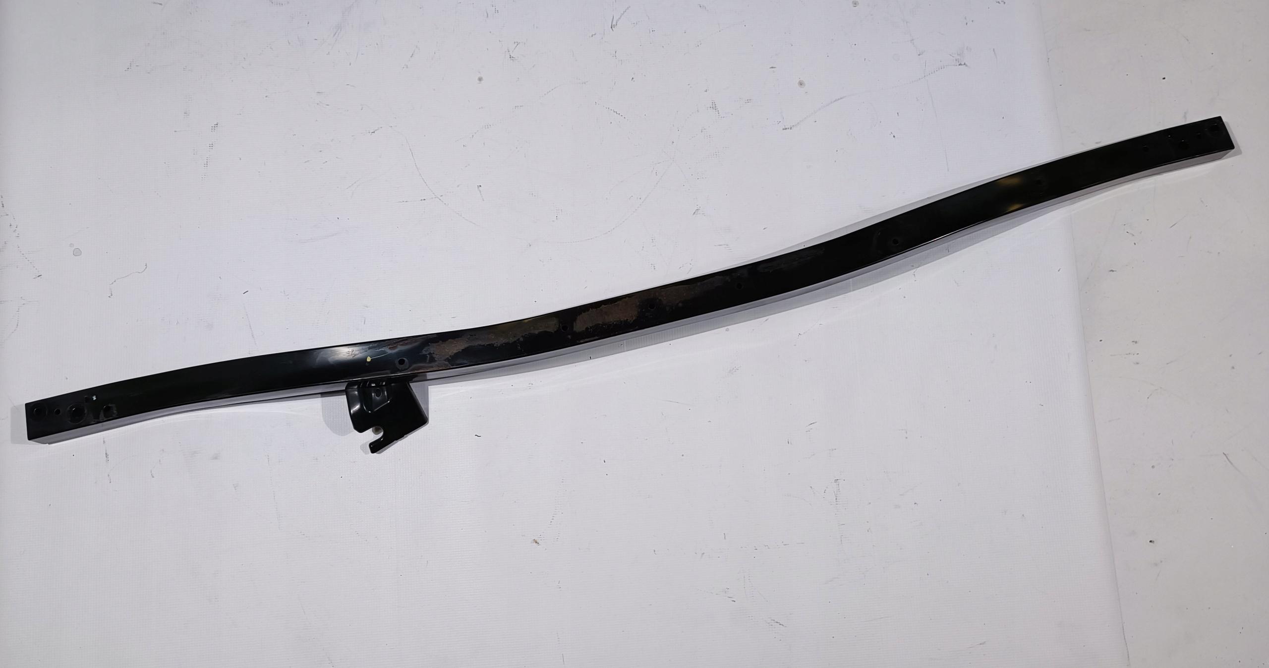 68058891 - Посилення стійки Dodge Challenger 2011-2023