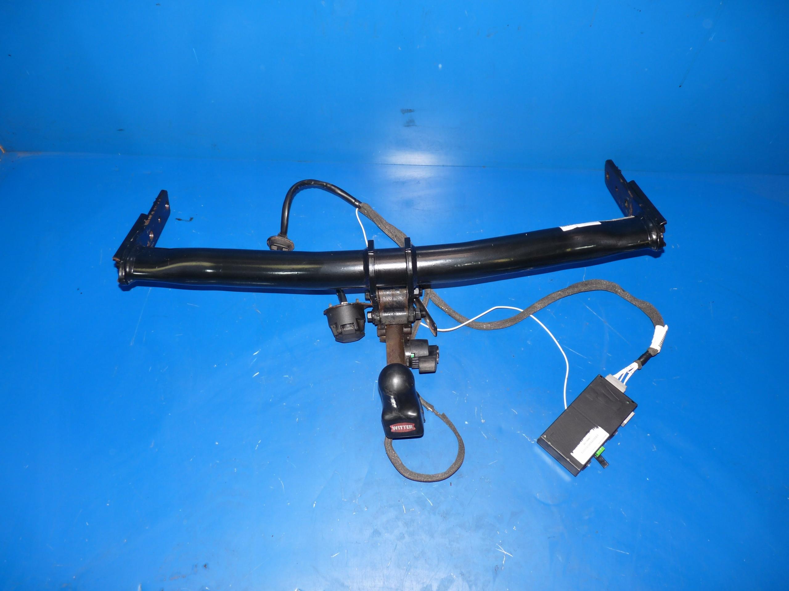 31269504 31269503 - XC60 І БУКСИРУВАЛЬНИЙ ГАК THULE ПРОМІНЬ МОДУЛЬ KPL