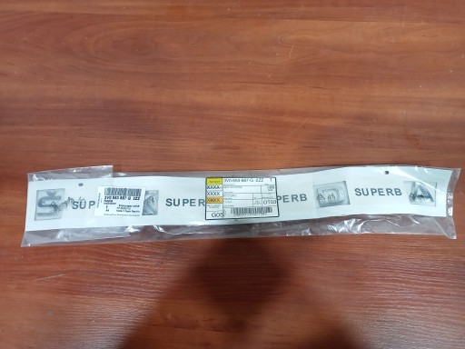 XDT-057 SKODA SUPERB III LIFT НАДПИСЬ НА ЗАДНЕМ КРАНЕ 3V0853687G