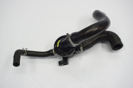 6134990550843264 - YAMAHA MT-09 13-16 ТЕРМОСТАТ + КОРПУС + ШЛАНГ ДЛЯ ВОДИ