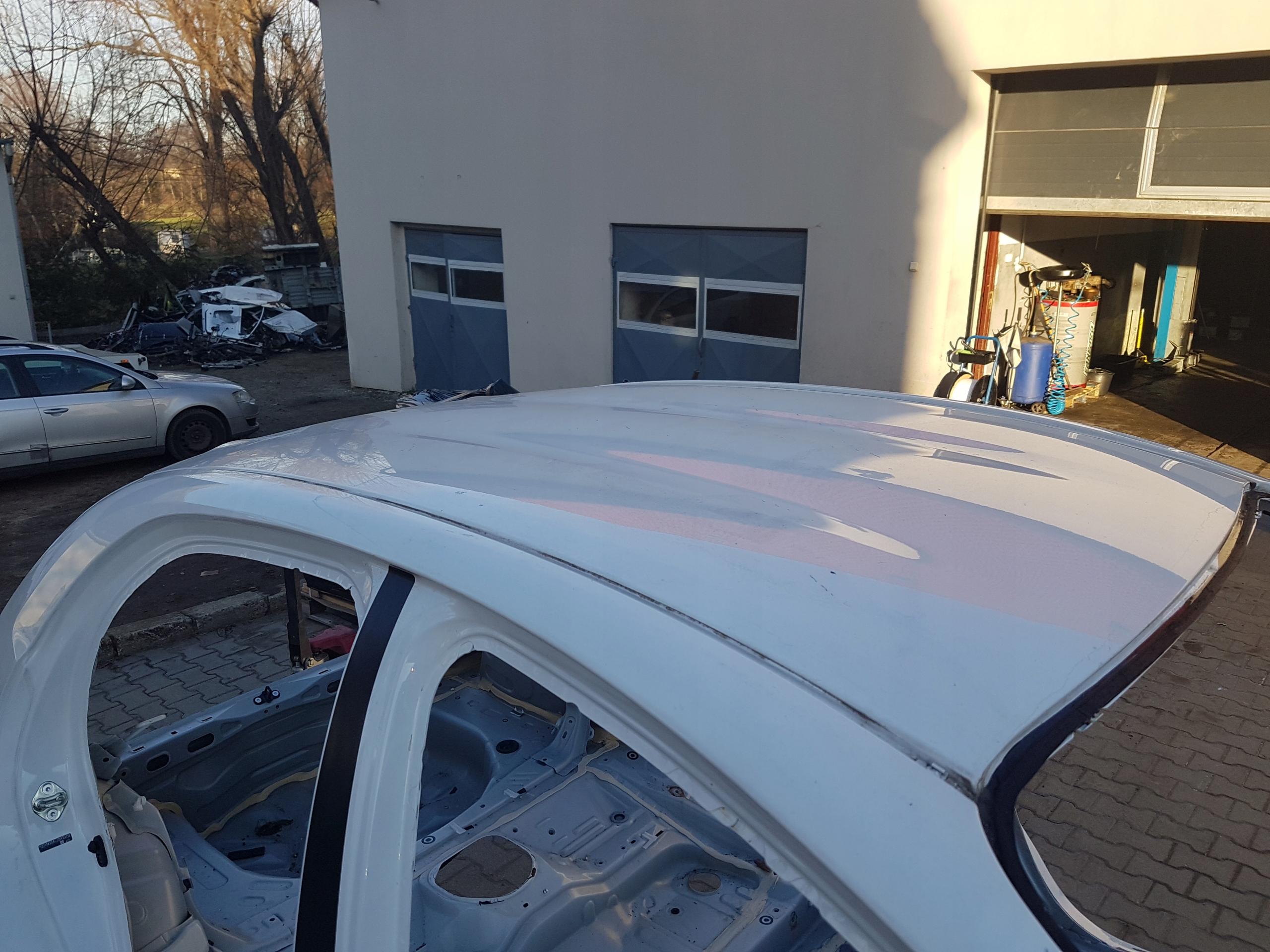 Yaris IV P21 дах