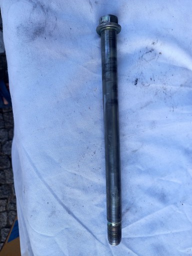 876543 - Yamaha MT07 передня вісь, Передня вісь, Передня вісь