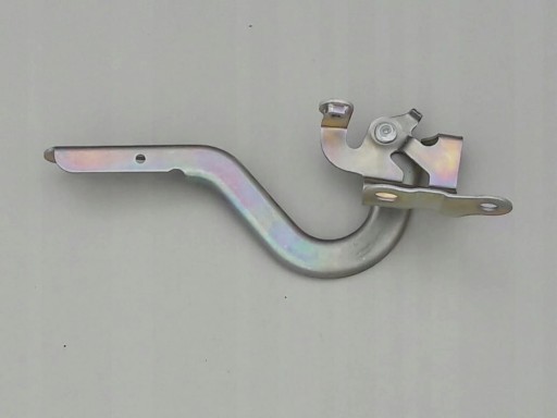 53420-0D320 - Yaris III 2 Петля підйому капоту ліва передня 17-20