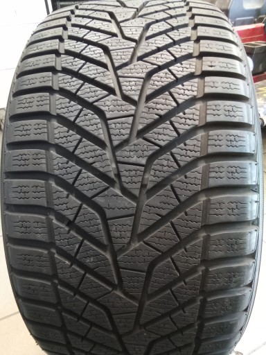 Yokohama BluEarth Winter V905 255/35R19 96 Вт рукоятка (3PMSF), обод (XL)