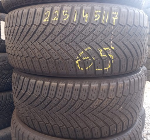 Yokohama BluEarth Зима V906 225/45R17 91 H 2023 г.