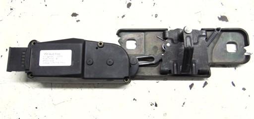 4F9827383E - ЗАМОК БАГАЖНИКА SKODA SUPERB II EU