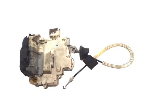 Замок двери левый передний AUDI A6 C6 Европа 4F1837015