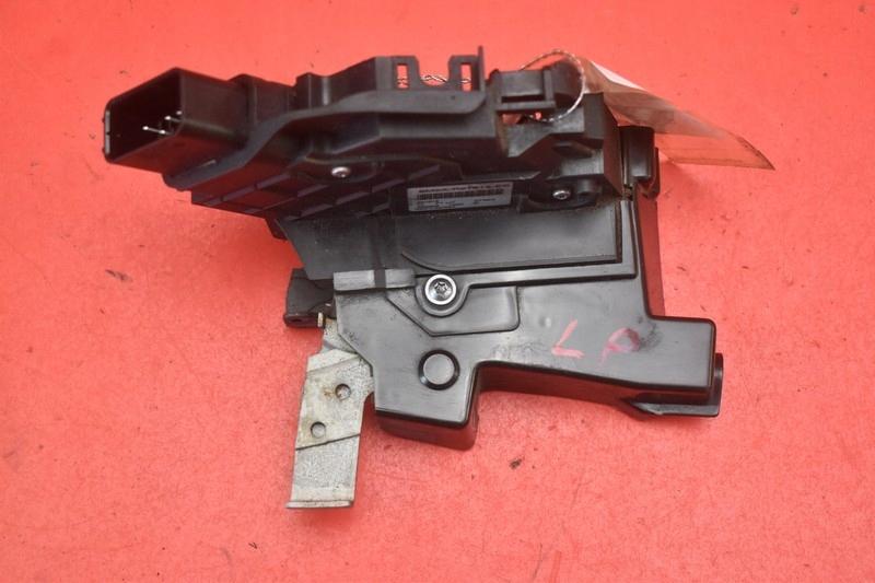 ЗАМОК ДВЕРЕЙ ЛІВИЙ ПЕРЕДНІЙ EU FORD S-MAX MK1 06R