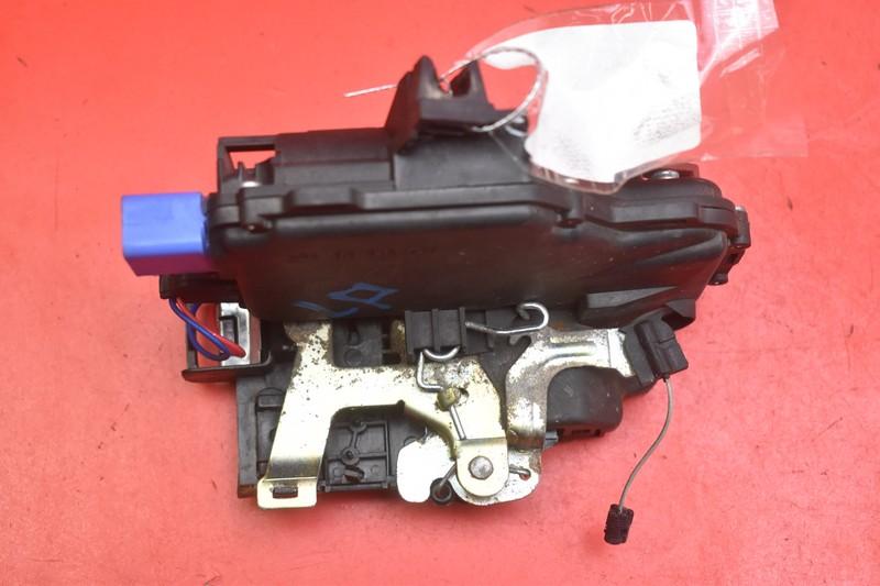 ЗАМОК ДВЕРИ ЛЕВЫЙ ПЕРЕДНИЙ EU SKODA FABIA 2 II 08R