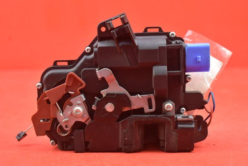 ЗАМОК ДВЕРИ ЛЕВЫЙ ПЕРЕДНИЙ EU SKODA FABIA 2 II 09R