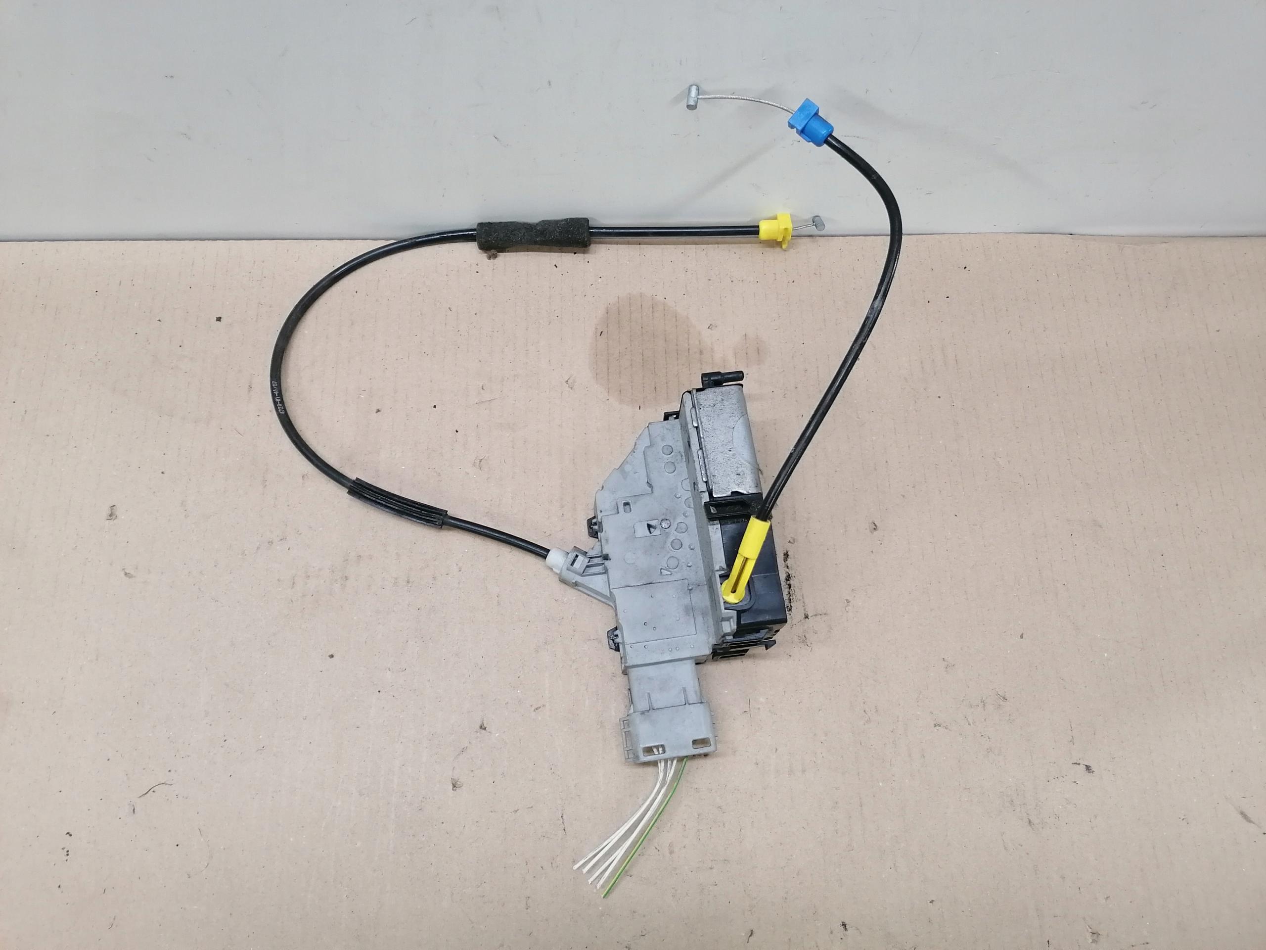 9681335980 - ЗАМОК ПЕРЕДНЕЙ ЛЕВОЙ ДВЕРИ FIAT SCUDO II JUMPY EXPERT