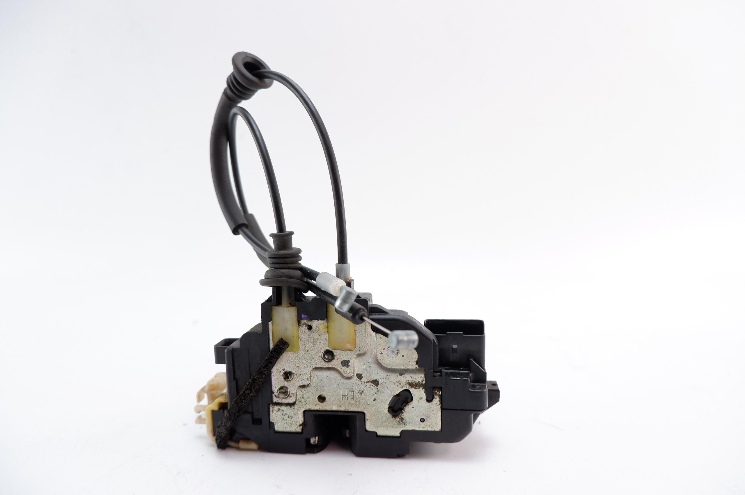 Замок двери левый передний для HYUNDAI I30 и 81310-2L020