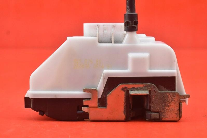 Замок двери левый передний передний EU CITROEN C2 06R