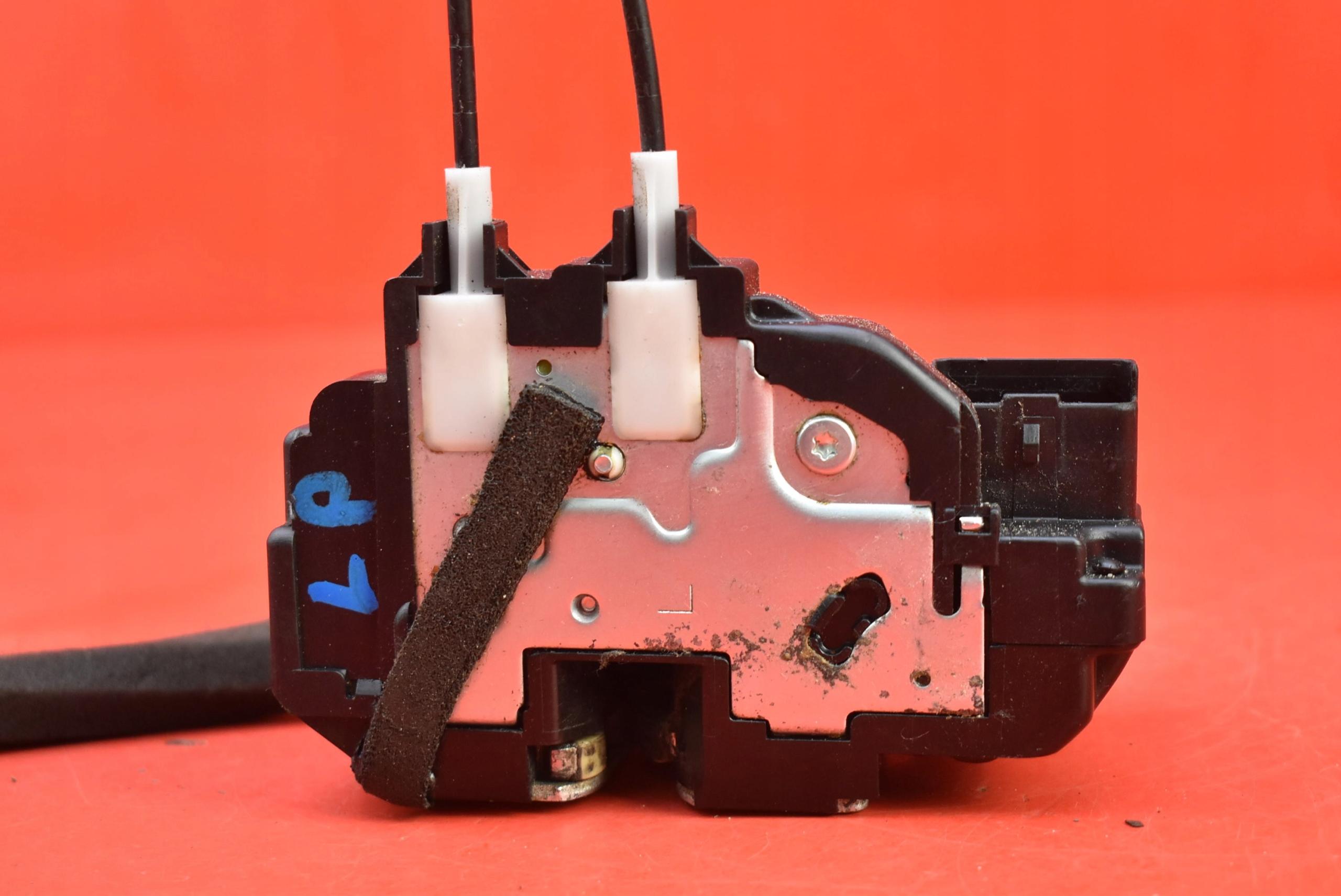 ЗАМОК ДВЕРІ ЛІВИЙ ПЕРЕДНІЙ ПЕРЕДНІЙ EU NISSAN TIIDA І