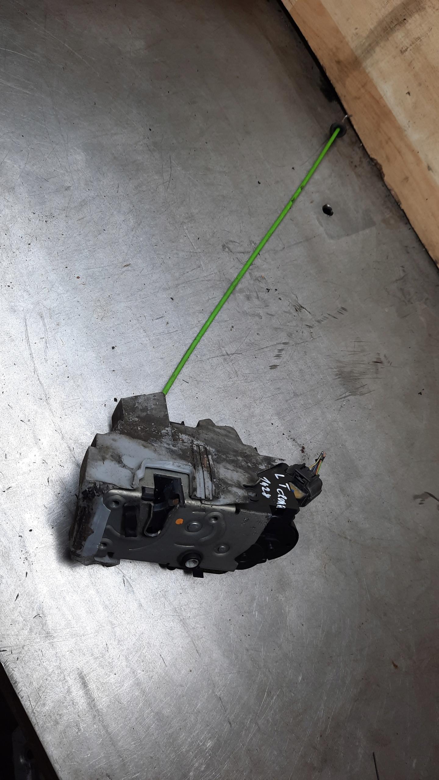 ЗАМОК ДВЕРИ ЛЕВЫЙ ЗАДНИЙ FIAT CROMA II 6 PIN 05-10R