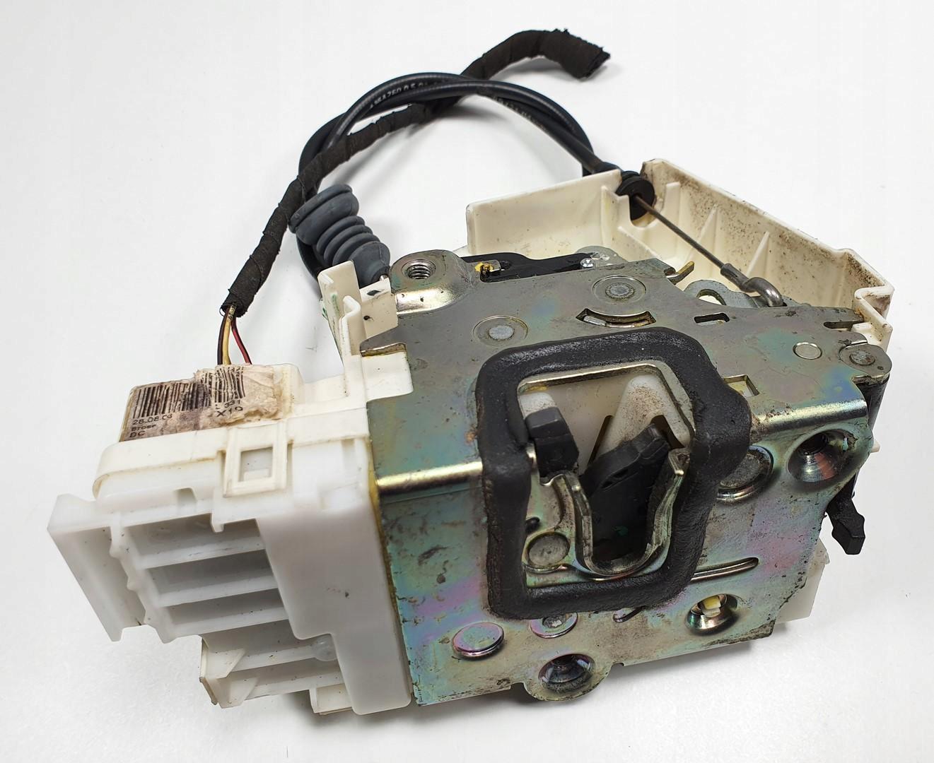 Замок двери левый задний MERCEDES GL X164 1697302135