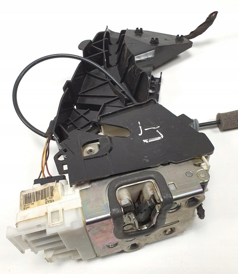 Замок двері лівий задній MERCEDES R-KL W251 1697302135