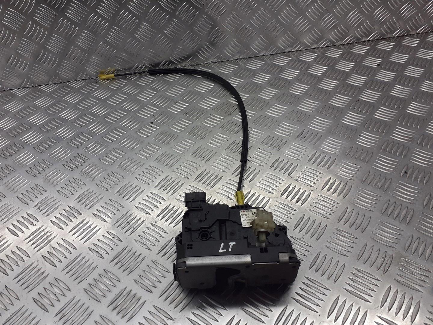 ЗАМОК ДВЕРИ ЛЕВЫЙ ЗАДНИЙ OPEL MERIVA B 13432376