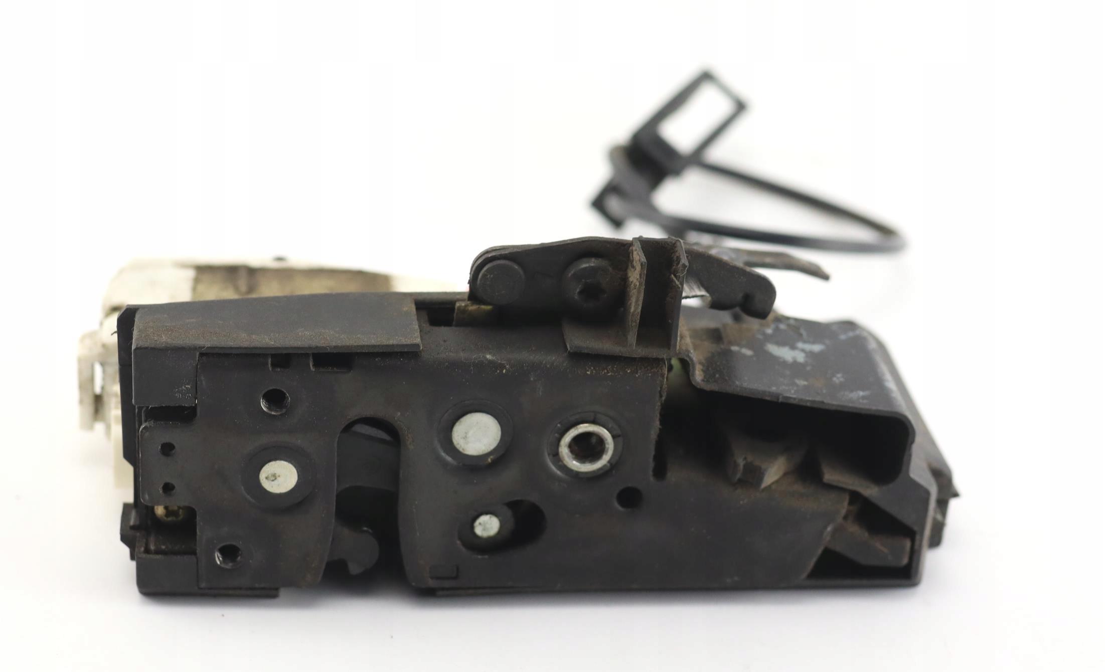 93BG220A20DD - ЗАМОК ДВЕРИ ПРАВЫЙ ПЕРЕДНИЙ 6 PIN FORD GALAXY MK1